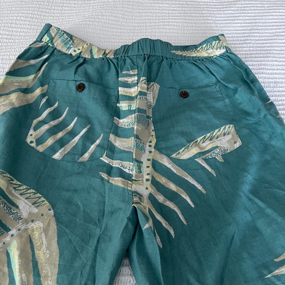 Patagonia Women's Garden Island Cropped Waist Tie Tropical Print Pants Size L - Picture 8 of 8